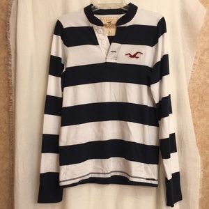 Men’s Hollister Navy and White Stripe long sleeve